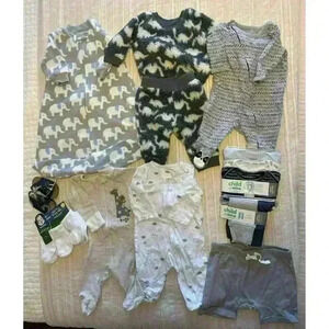 NB-3mo Baby Boys Basics Clothes Tops/Trousers/shoes bundle 14 pc fall/winter